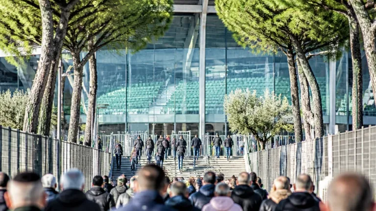 Palermo a testa bassa verso la Carrarese: Inzaghi avverte «massima determinazione»
